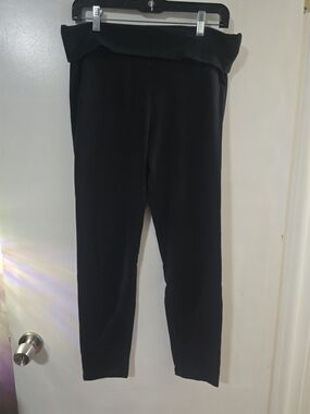 Victoria’s Secret Black Fold Over Leggings Yoga Pants VS Logo Waist